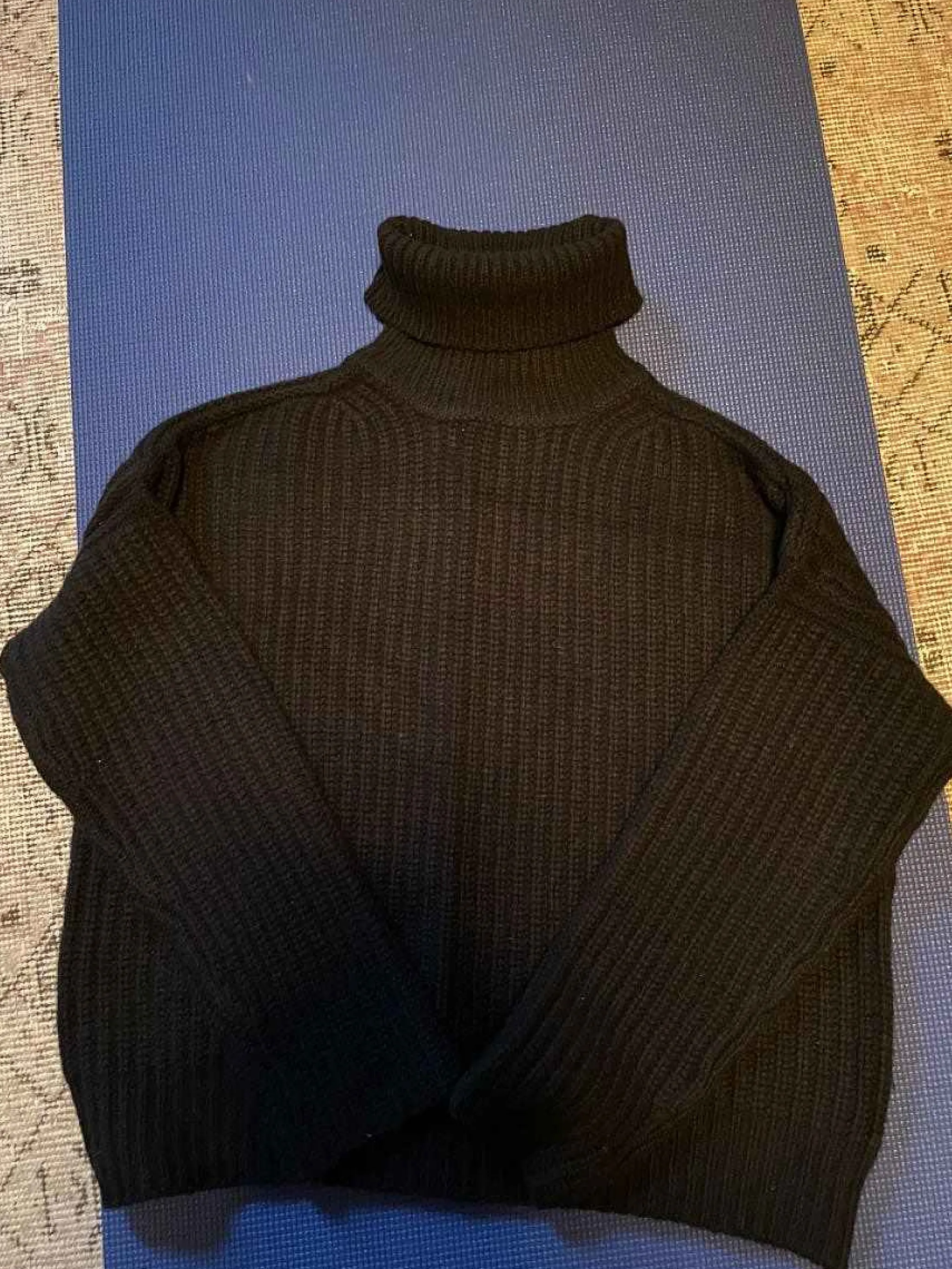 La Ligne Turtlenecks*Toujours Turtleneck